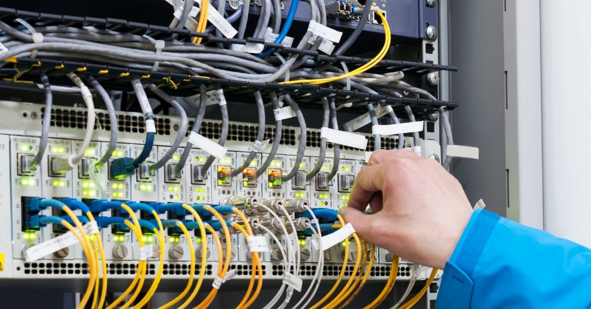 Connecting Network Cables To Switches